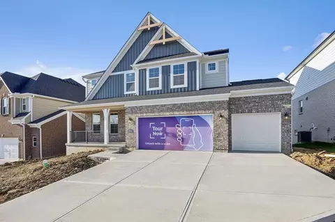 4008 Trailside Dr, Green Township, OH 45248