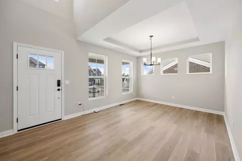 4008 Trailside Dr, Green Township, OH 45248