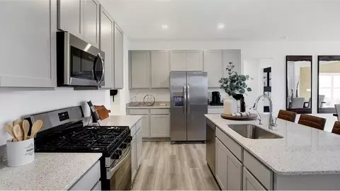 Kitchen - 1414 Covington Blvd, Franklin, IN 46131 photo 3 of 7