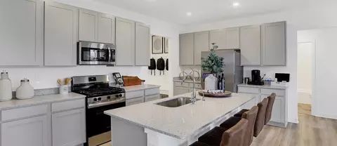 Kitchen - 1414 Covington Blvd, Franklin, IN 46131 photo 1 of 7