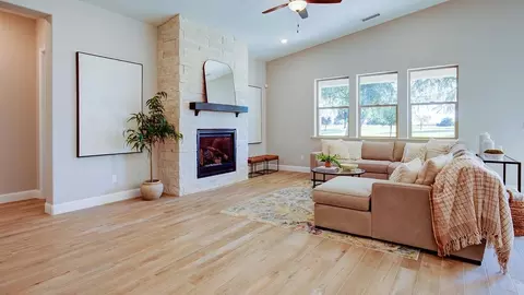 Living - N Temperance Ave & E Shepherd Ave, Clovis, CA 93619 photo 2 of 5