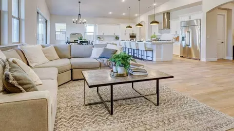 Living - N Temperance Ave & E Shepherd Ave, Clovis, CA 93619 photo 4 of 5