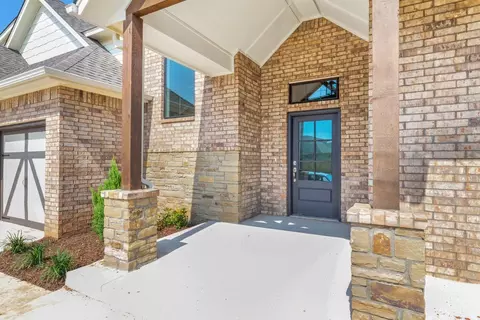 Exterior - 2920 E Northampton St, Broken Arrow, OK 74014 photo 24 of 34