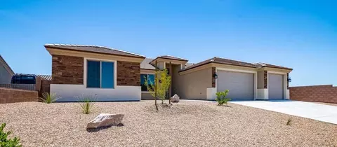 Exterior - Alan Ladd Dr, Kingman, AZ 86409 photo 2 of 4
