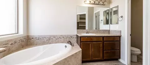 Bath - Alan Ladd Dr, Kingman, AZ 86409 photo 2 of 2