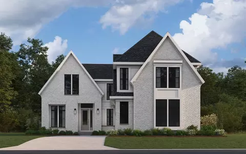 896 Shadow Wood Dr, Lebanon, OH 45036