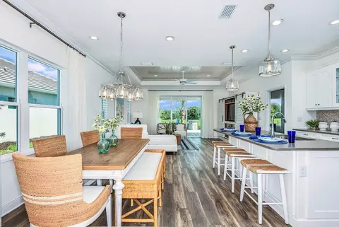 Dining - 4519 Canoe Creek Ave, Parrish, FL 34219 photo 1 of 4