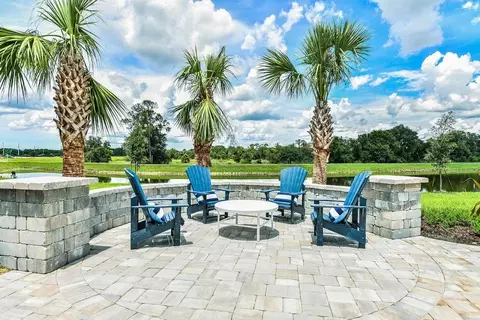Exterior - 4519 Canoe Creek Ave, Parrish, FL 34219 photo 3 of 7