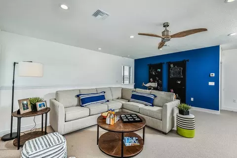 Living - 4519 Canoe Creek Ave, Parrish, FL 34219 photo 4 of 6