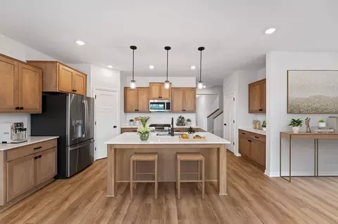 538 Tulare Ter, Newport, MN 55055