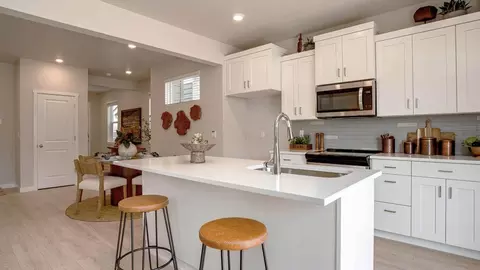 Kitchen - 3673 SW Battaglia Ave, Gresham, OR 97080 photo 1 of 8