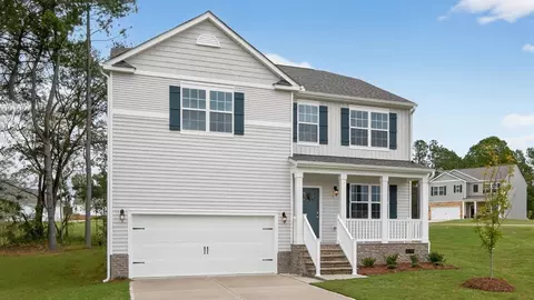 50 Rolling Hills Dr, Youngsville, NC 27596