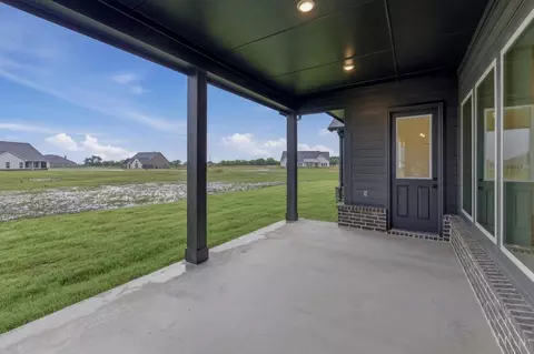 Exterior - 2208 Continent Ct, Krum, TX 76249 photo 5 of 7