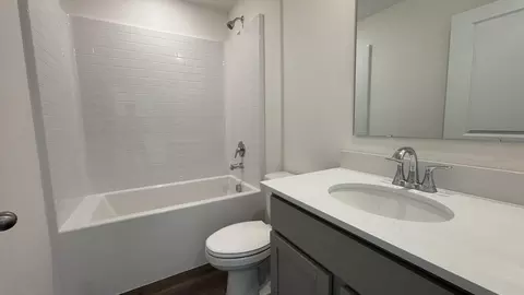 Bath - 0 Mandrell Ave, Spring Hill, FL 34609 photo 1 of 3