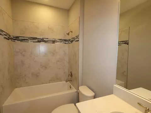 5571 Freesia Dr, Lakeland, FL 33811