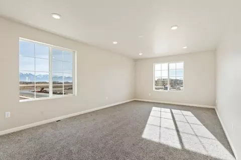 Living - 17599 E 103rd Dr, Commerce City, CO 80022 photo 1 of 6