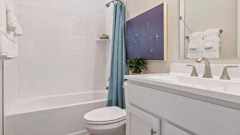 Bath - 245 Baker Dr, Luray, VA 22835 photo 2 of 2