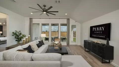 Living - 514 Cooper St, Celina, TX 75009 photo 14 of 16