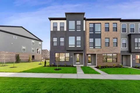 129 Summit Point Blvd UNIT 11-J, Bowie, MD 20716