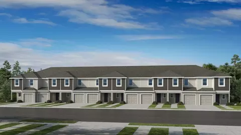 555 Moonstone Ct, Groveland, FL 34736