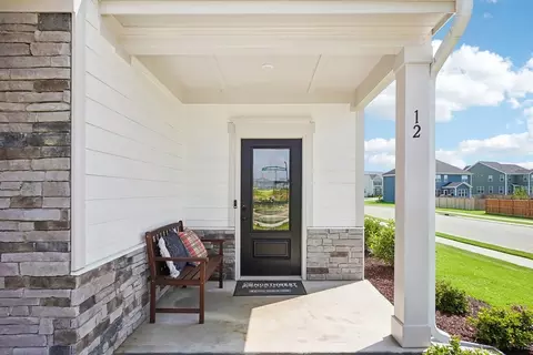 Exterior - 8786 Walnut Rd, Hixson, TN 37343 photo 7 of 15