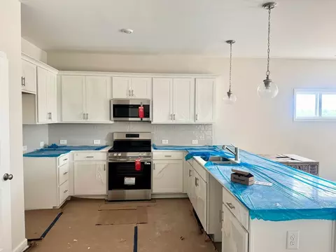 Kitchen - 4192 Workman Loop, Leland, NC 28451 photo 4 of 5