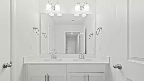 Bath - 111 Silverpine Way, Advance, NC 27006 photo 4 of 9