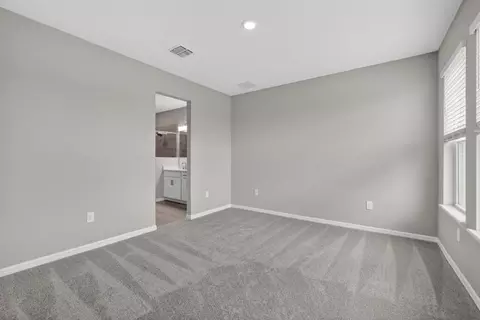 Bedroom - 13419 Commons Ave, Parrish, FL 34219 photo 1 of 16