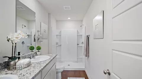 Bath - 304 Cedar Crest Dr, Pearl, MS 39208 photo 1 of 3