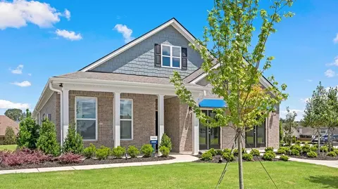 Exterior - 8248 Bankhead Dr, Olive Branch, MS 38654 photo 6 of 8