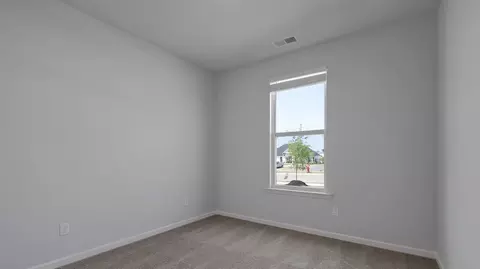 Bedroom - 8248 Bankhead Dr, Olive Branch, MS 38654 photo 4 of 10