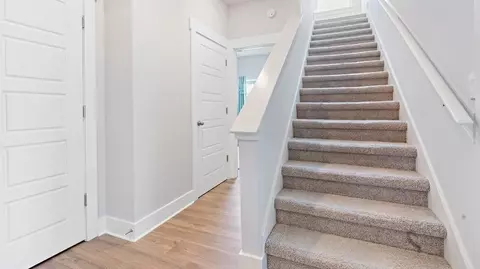 Entry Way - 8248 Bankhead Dr, Olive Branch, MS 38654 photo 3 of 5