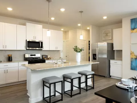 5525 Madden Ln, Houston, TX 77048