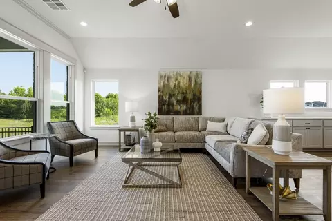 Living - 7201 E Oakland St, Broken Arrow, OK 74014 photo 1 of 7