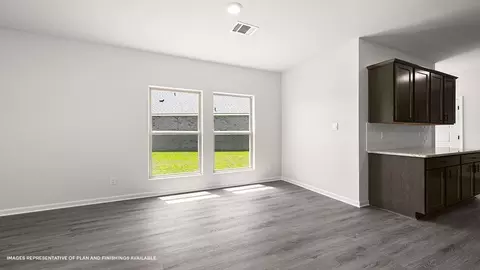 Dining - 15504 Rocco Dr, Baker, LA 70714 photo 2 of 3