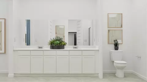 Bath - 8870 E Moontear Way, Vail, AZ 85641 photo 1 of 3
