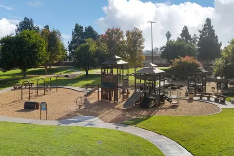 View/Area - 113 Chaparral, Tustin, CA 92780 photo 2 of 2