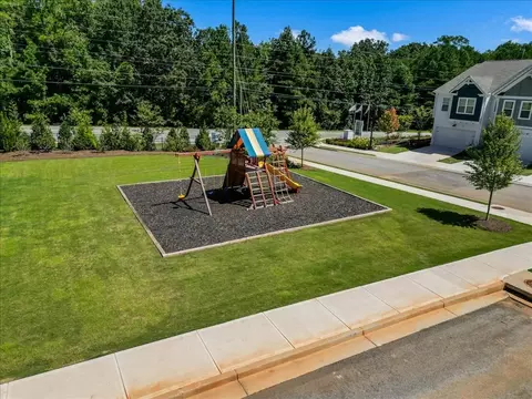Exterior - 2575 Riverside Rd, Conyers, GA 30013 photo 9 of 11