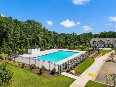 Exterior - 2575 Riverside Rd, Conyers, GA 30013 photo 4 of 11