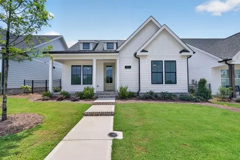 505 Whooper Ln, Auburn, AL 36832