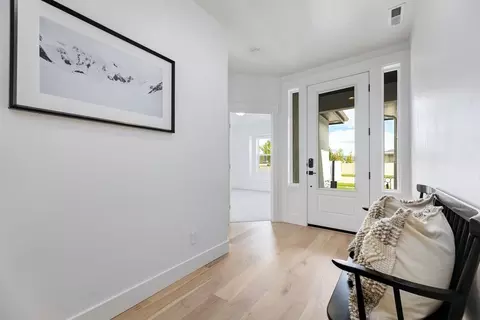 Entry Way - 6000 Id-16, Eagle, ID 83616 photo 1 of 2