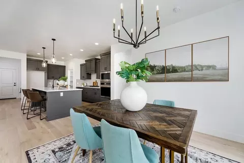 Dining - 6000 Id-16, Eagle, ID 83616 photo 1 of 1