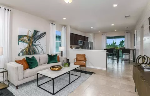 Living - 9114 Sunset Haven Ter, Parrish, FL 34219 photo 1 of 3