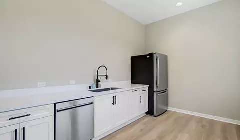 Kitchen - 29527 Vernal Rd, Menifee, CA 92586 photo 2 of 2