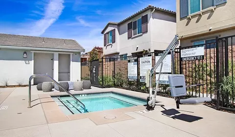 Exterior - 29527 Vernal Rd, Menifee, CA 92586 photo 5 of 7
