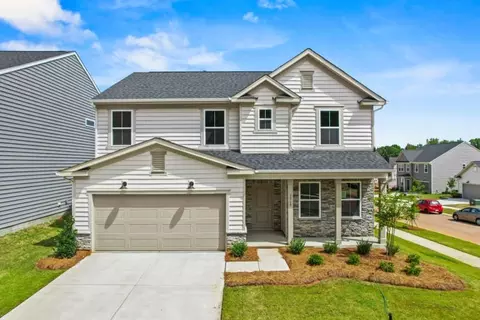5708 Stewarts Landing Rd, Charlotte, NC 28215