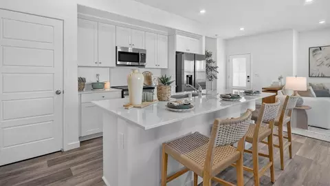 Kitchen - 5446 Calle Abrigada, Bakersfield, CA 93311 photo 1 of 5