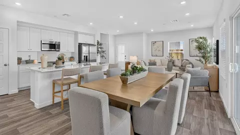 Dining - 5446 Calle Abrigada, Bakersfield, CA 93311 photo 1 of 1