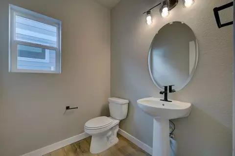 Bath - 13502 Arriba Dr, Peyton, CO 80831 photo 1 of 5