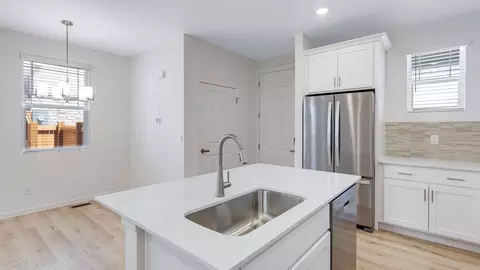 Kitchen - 22604 E 6th Pl, Aurora, CO 80018 photo 2 of 4